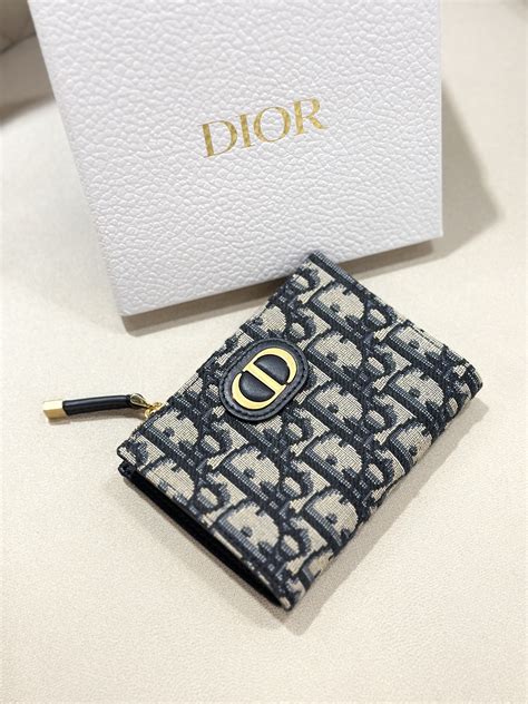 30 montaigne dior wallet|30 montaigne dahlia wallet.